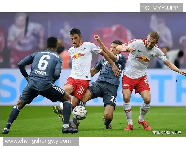 莱比锡红牛主场大胜汉堡队遭遇惨败